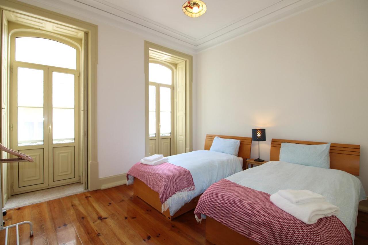 Casa 11 Cravos Villa Figueira da Foz Buitenkant foto