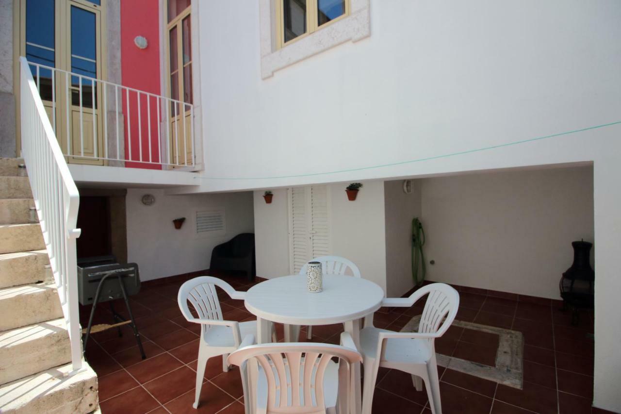 Casa 11 Cravos Villa Figueira da Foz Buitenkant foto